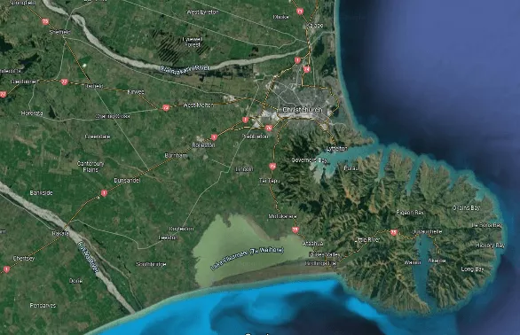 Canterbury map. Te Waihora/Lake Ellesmere sits below Christchurch, and to the west of Banks Peninsular